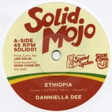Daniella Dee, Jah Solid